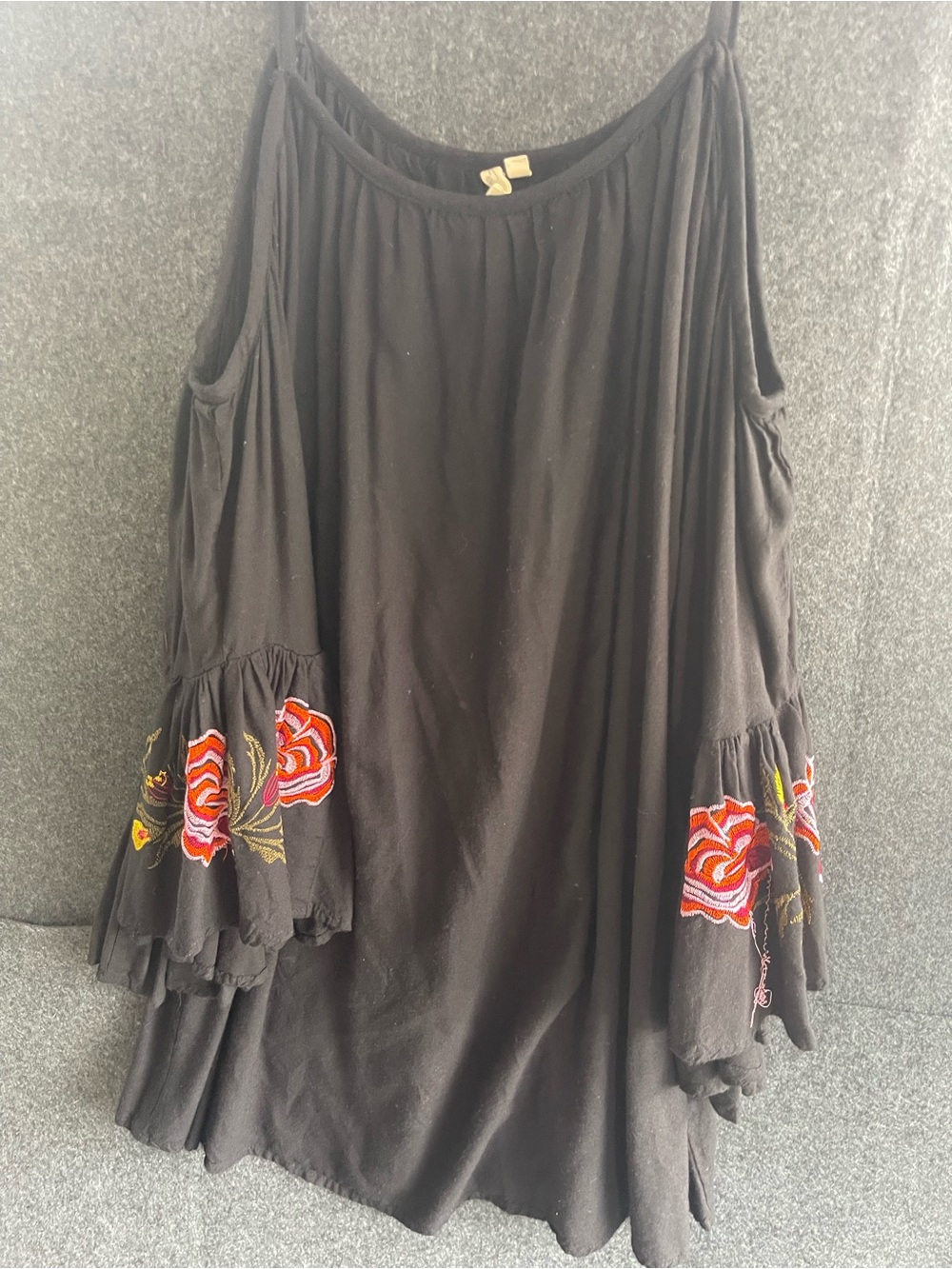 Feathers boho  Cold-Shoulder Floral Embroidered bell sleeve